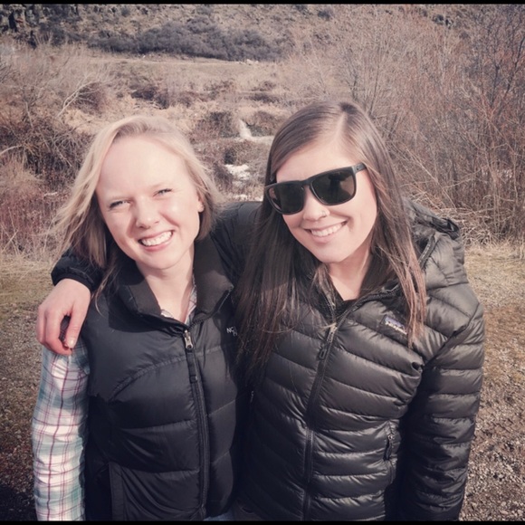 Meet your Posher, Stephanie - Picture 5 of 5